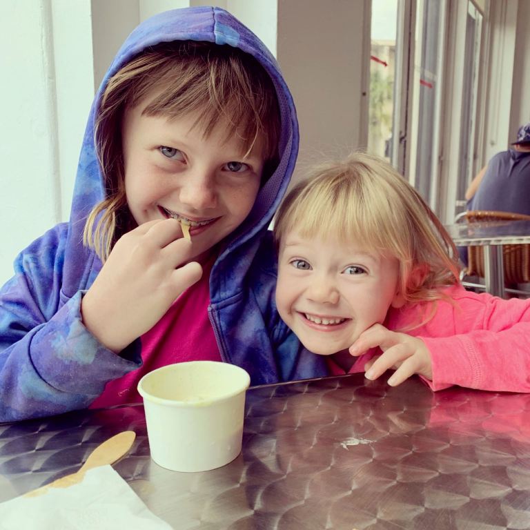 936EF9B7-FC58-4C38-8D8A-616D5C246449